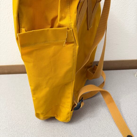 Fjallraven Backback Kanken Yellow School Outdoors Handles Pockets 23510 FLAWED - Picture 5 of 16